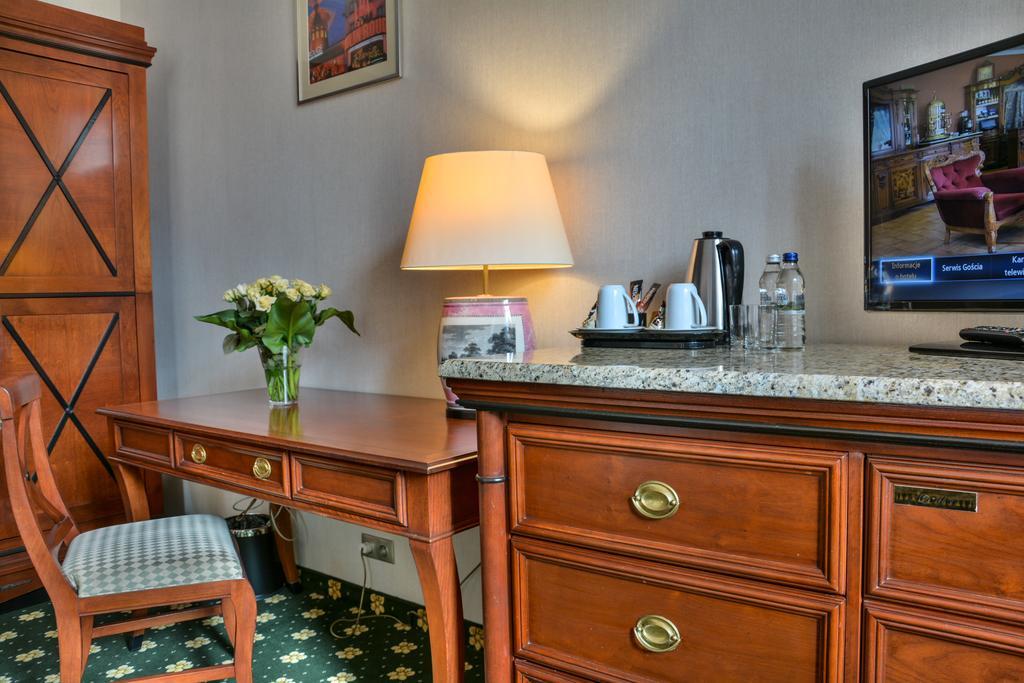 Komoda Club Residence Kaliszki Cameră foto